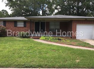 6421 Manhattan Dr, Jacksonville, FL 32219