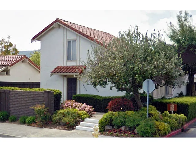 8052 Park Villa Cir photo 1