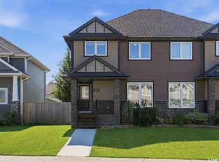 527 Pringle CRESCENT, Saskatoon, SK S7T 0S7