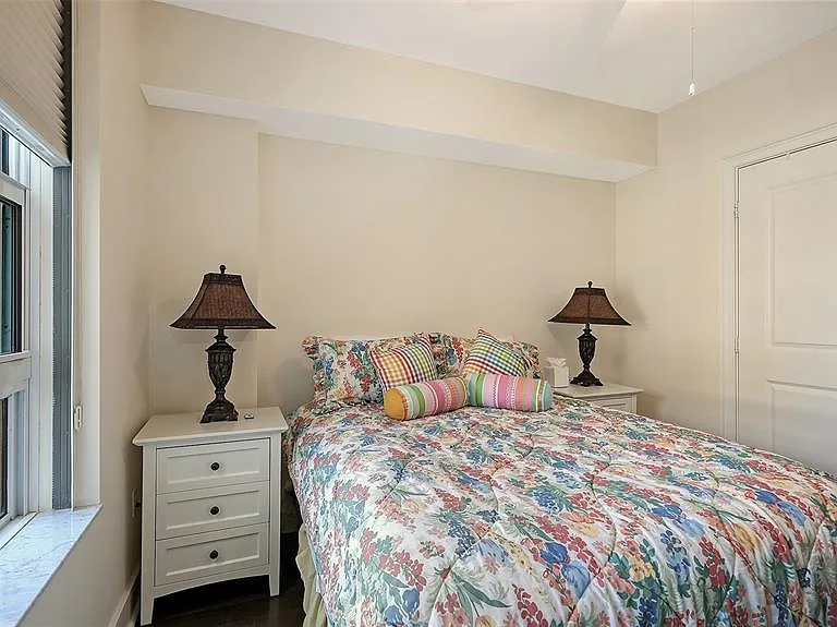 1350 Main St #1007 — Photo 21
