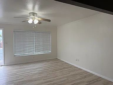 5th image of 584 Hosmer St