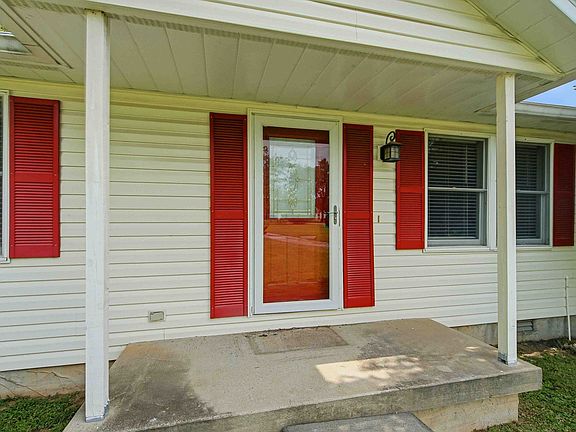 3rd image of 3312 Friendship Rd