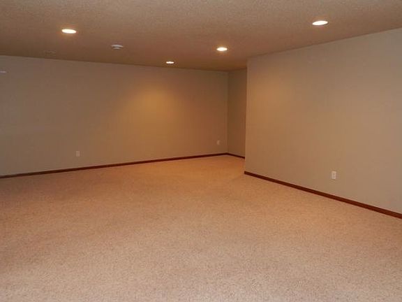 4th image of 1113 37th Ave S