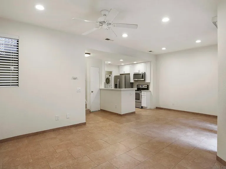 4435 Nobel Dr #41 — Photo 2