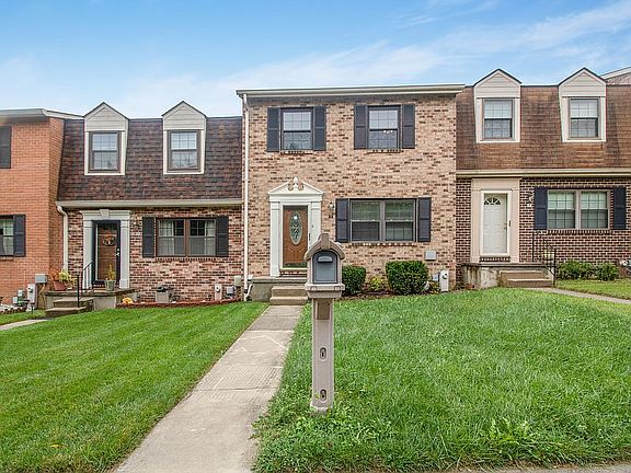 3rd image of 9 Whalen Park Ct