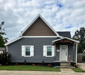 420 E Moore St, Boonville, IN, 47601