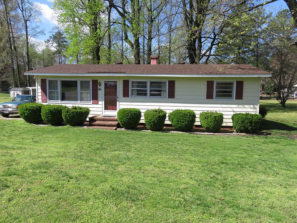 1st image of 224 Fleetwood Ave