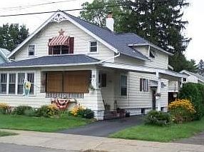 1st image of 21 Beacon St