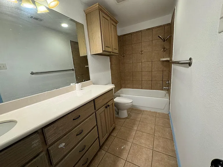 207 Anchor Ln — Photo 7