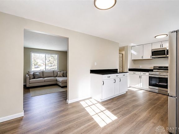 5th image of 2253 Wienburg Dr