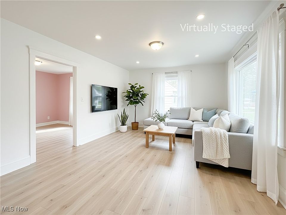 10523 Helena Ave, Cleveland, OH 44108 | Zillow