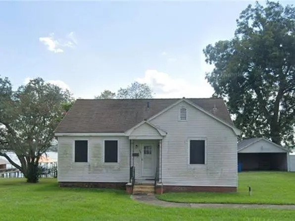 906 E Main St, New Roads, LA 70760