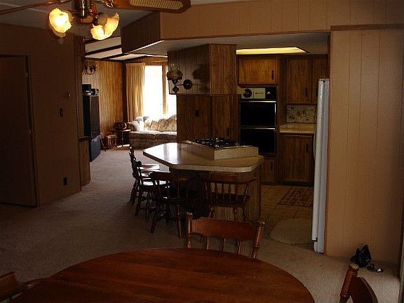 Family Room adjoins Kitchen
