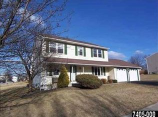 2121 Walnut Bottom Rd, York, PA 17408