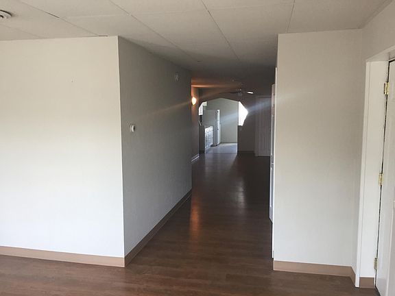 5th image of 141 E Walled Lake Dr APT 2