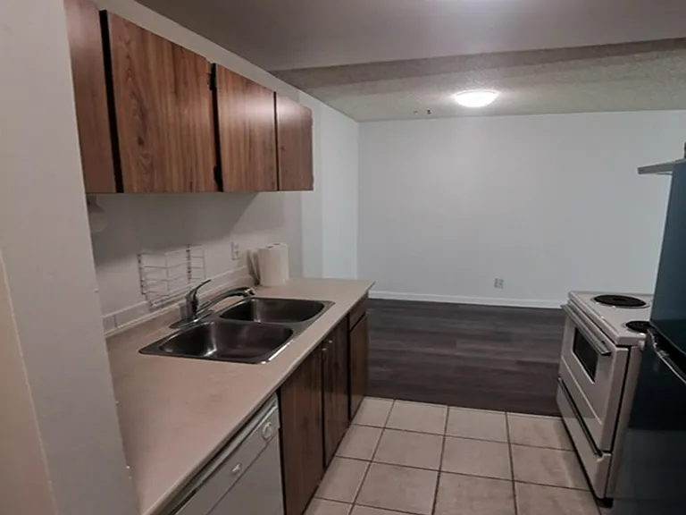 8651 Westminster Hwy #224 — Photo 7