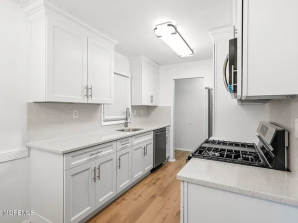 489C Jason Place #2703, Brick, NJ 08724