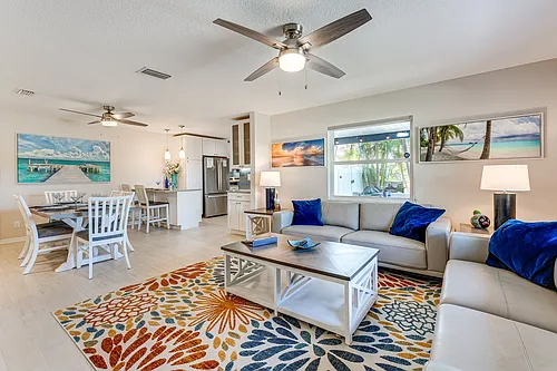 1203 Bay Palm Blvd Photo 1