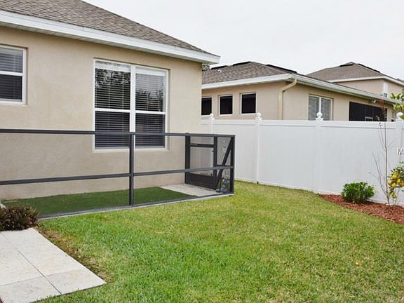 3rd image of 14350 Rockledge Grove Ct