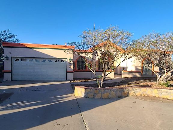 2nd image of 4409 Loma Alegre Dr