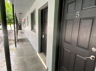 421 SW 6th St #5, Miami, FL 33130