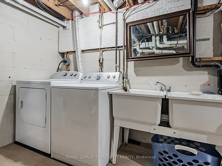 41 Summerhill Ave #2 — Photo 26