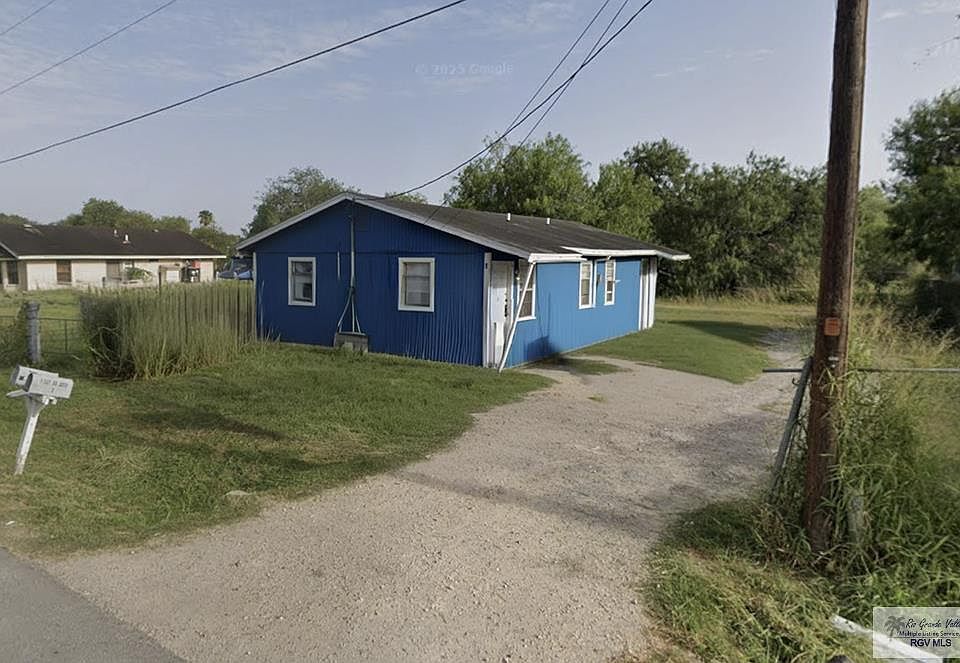 1st image of 7327 De Soto St