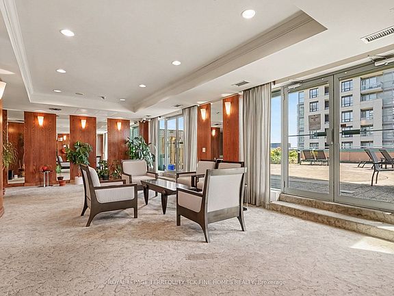 4th image of 7 King St E #1814