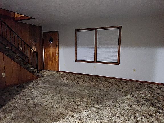 5th image of 5907 Lee Hwy #3