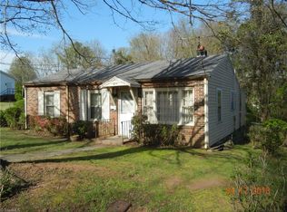 413 Price St, Eden, NC 27288