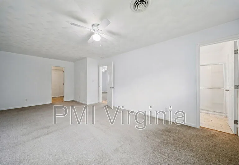 5389 Susquehanna Dr — Photo 25