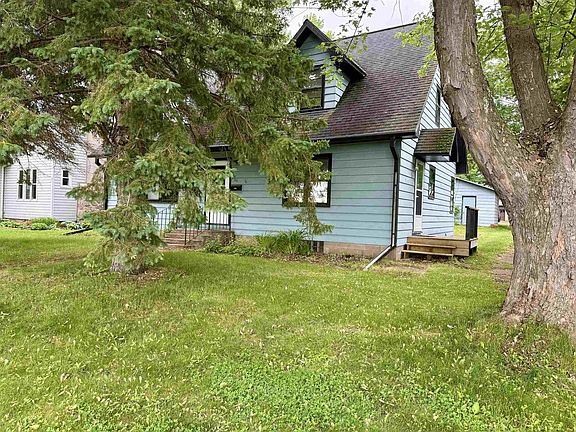 3rd image of 346 S LAKE AVENUE