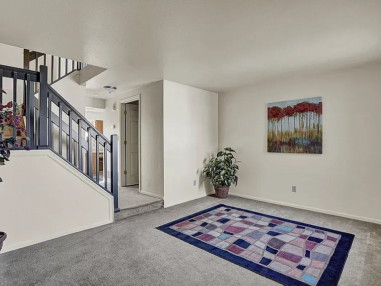 2 bed, 1.5 bath, 1100 sqft, $1,685 — Photo 1