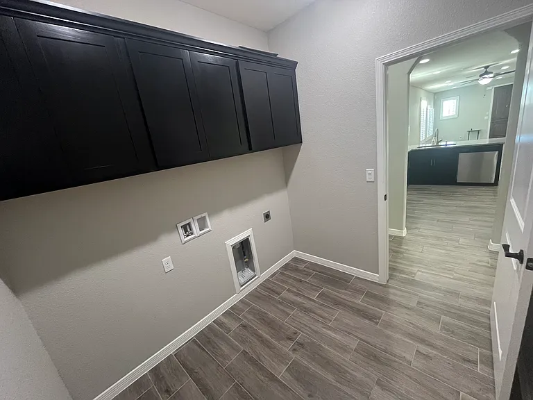 4528 Mark Avizo St — Photo 1