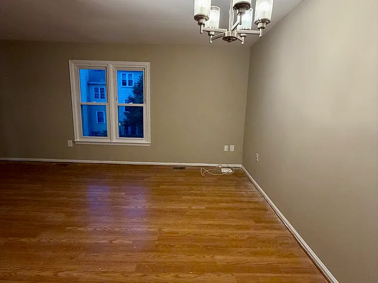 1003 Marsden Ct — Photo 7