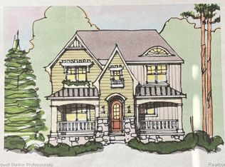 601 Pacific St, Plymouth, MI 48170