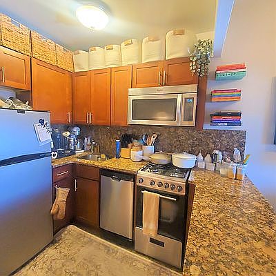 5th image of 160 Bleecker St #7W