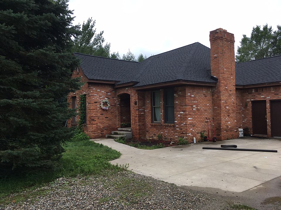 2nd image of 110 Lena Hill Dr