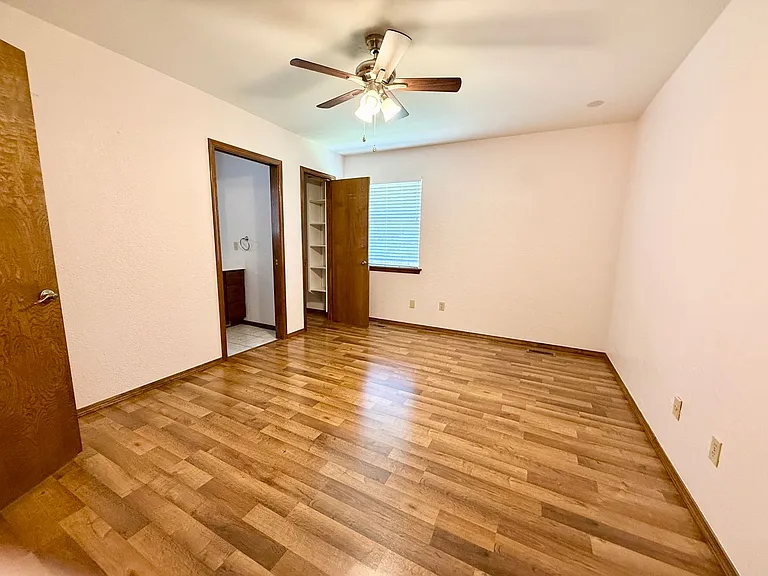 857 Turtle Creek Rd — Photo 12
