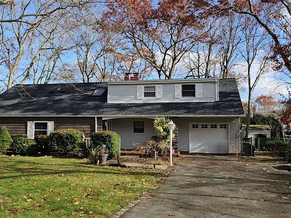 27 Campus Lane, Ronkonkoma, NY 11779 Zillow