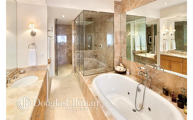 Rented by Douglas Elliman | media 17