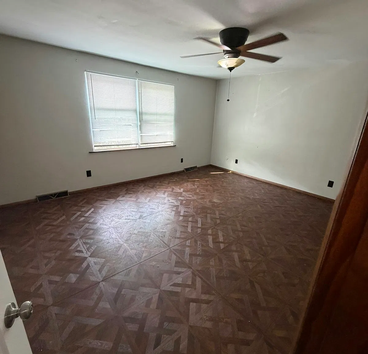 606-608 Broadhead Avenue, Unit 608 — Photo 2