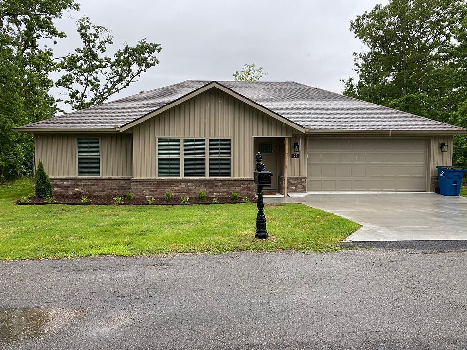 1st image of 22 Stoneykirk Cir