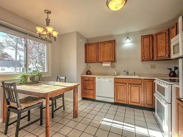 510 E Main St #111 — Photo 9