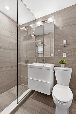 Sold by Compass | media 5