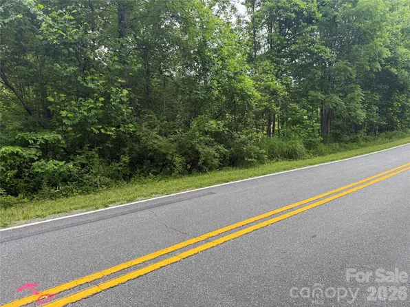 3 Parker Padgett Rd, Old Fort, NC 28762