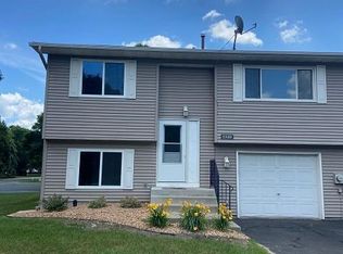 1340 119th Ln NW, Coon Rapids, MN 55448