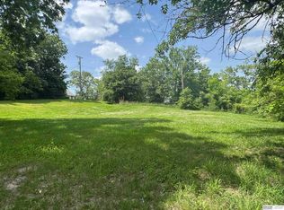 2815 Decatur St, Omaha, NE 68111