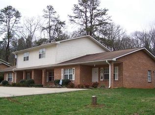 21 Ulco Dr APT B, Franklin, NC 28734