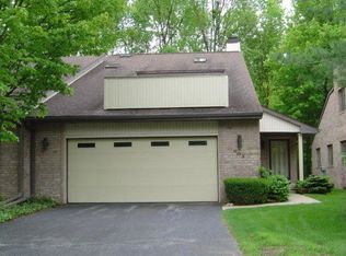 603 Shorefront Cir, Midland, MI 48640